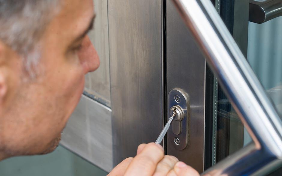 ouvrir une porte Montfermeil